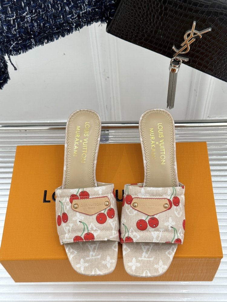 Босоніжки фото 4