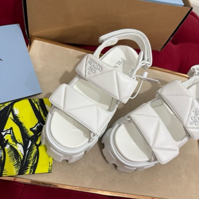 Sandals women's on platform фото 8