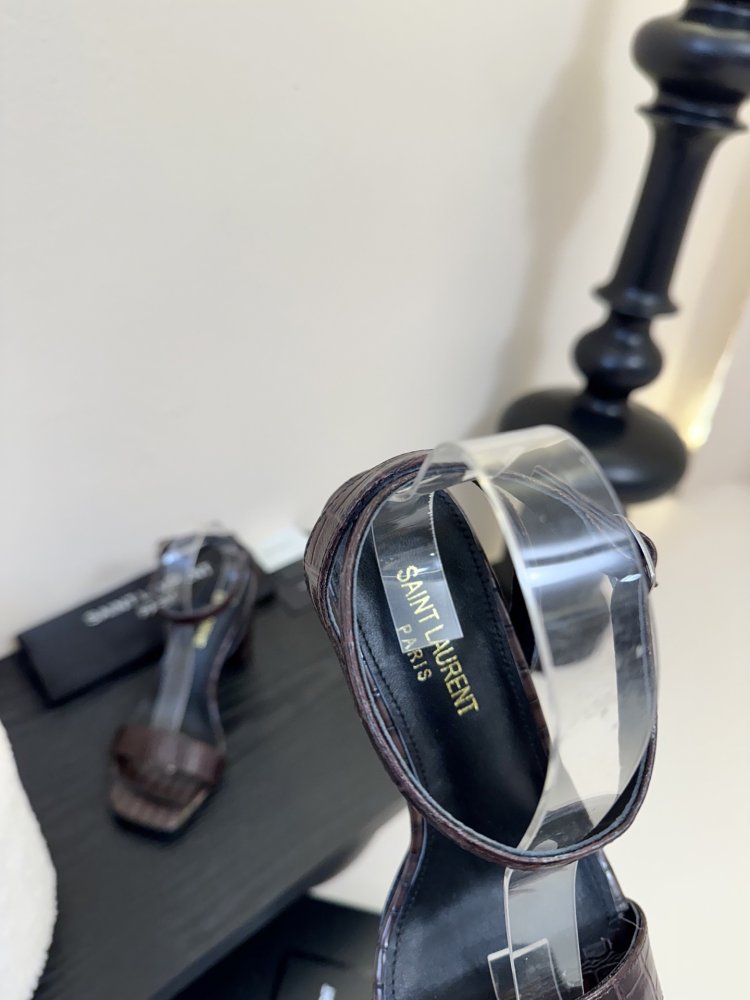 Босоніжки фото 8