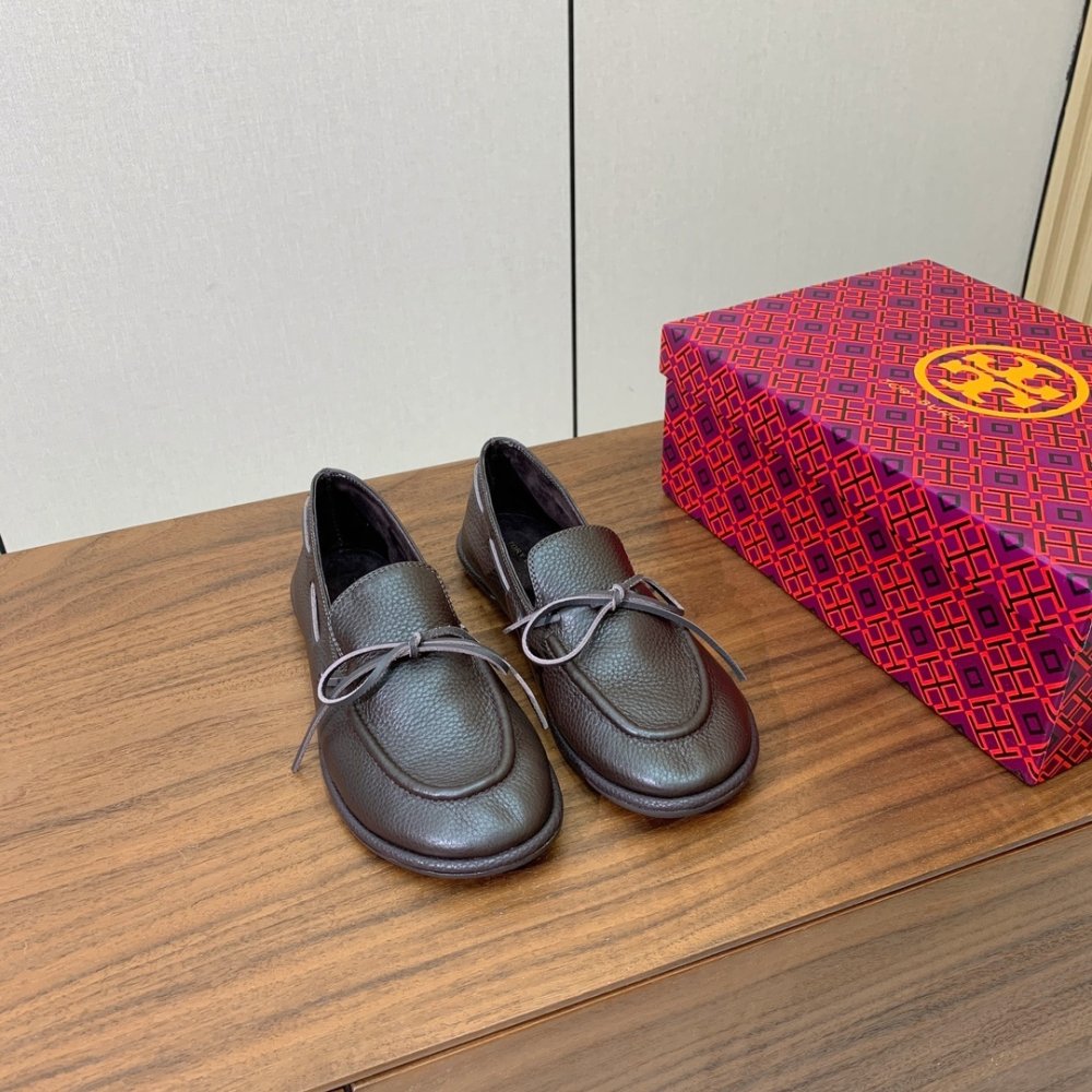 Туфлі жіночі фото 5