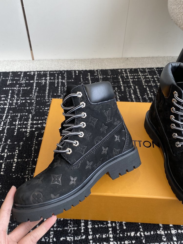 Ботинки женские Louis Vuitton x Timberland фото 7