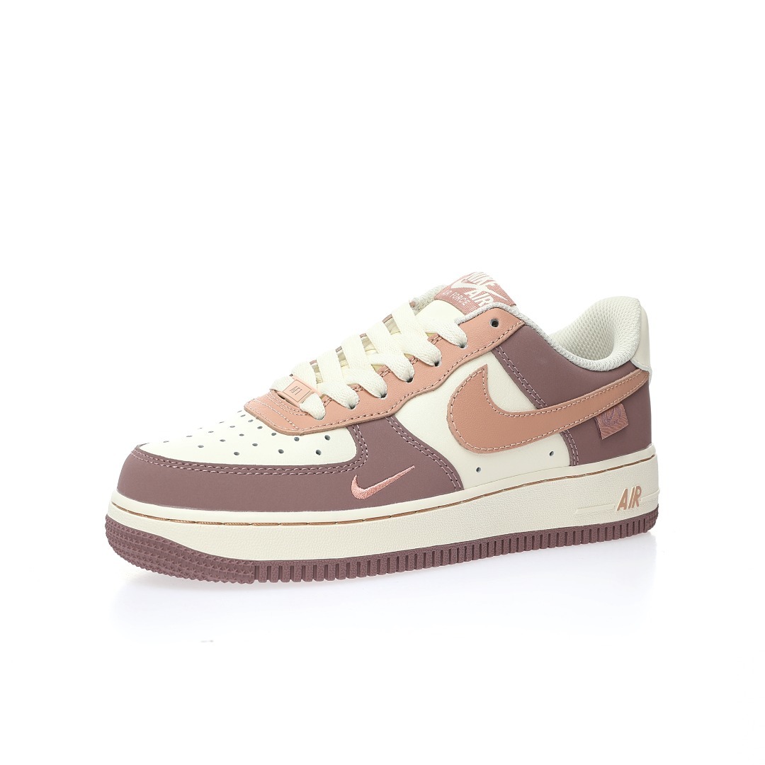 Кроссовки Air Force 1 07 Low DB3301-155 фото 2