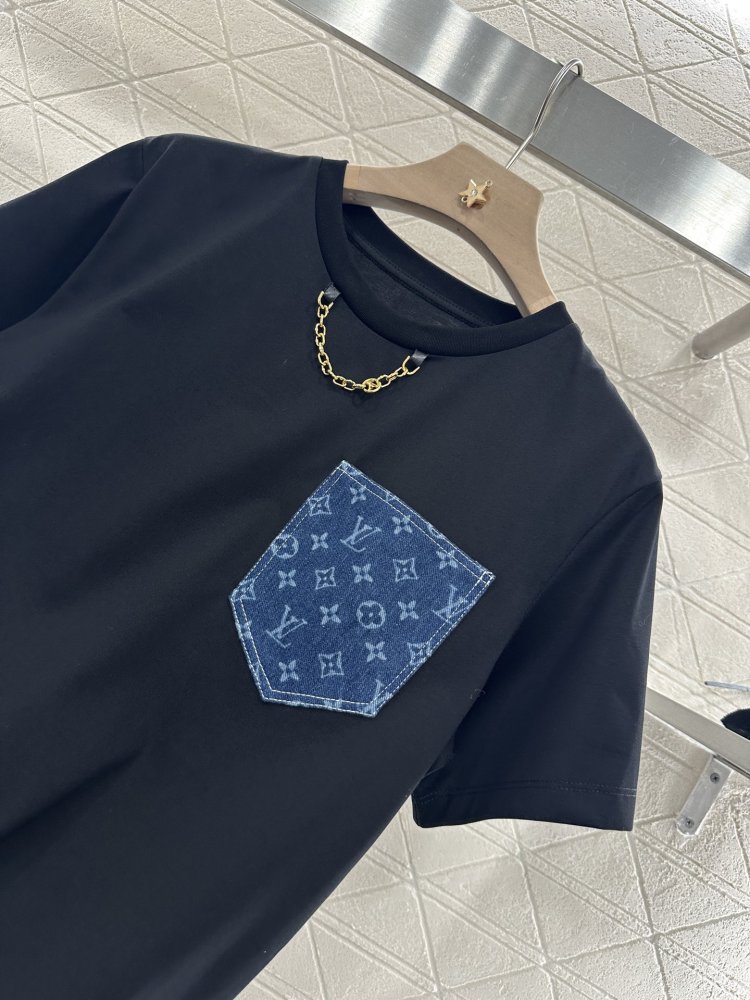 T-shirt women's фото 8