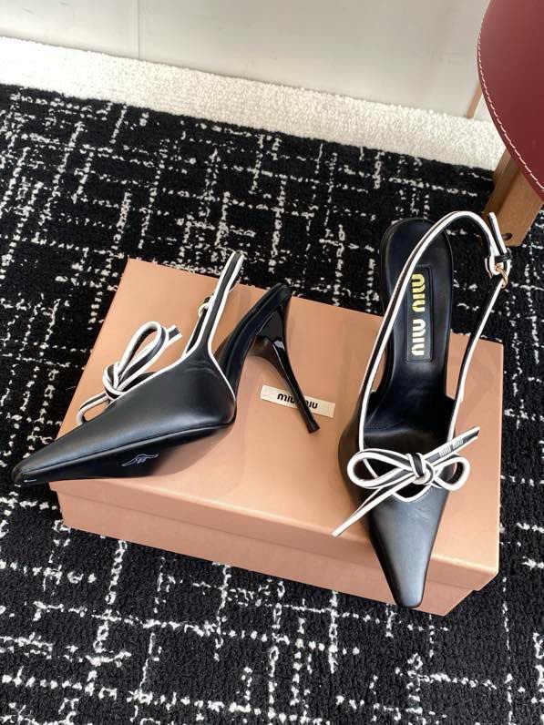 Босоножки фото 6