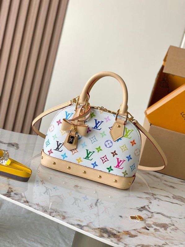 Сумка Alma BB 17 см