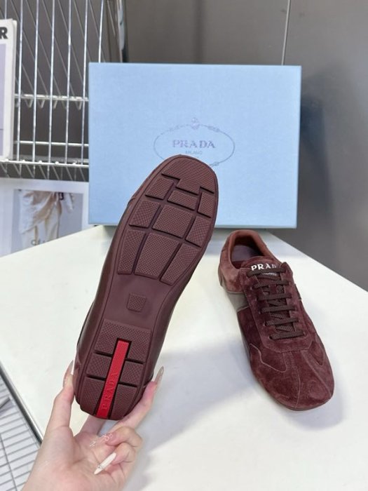 Кроссовки фото 8