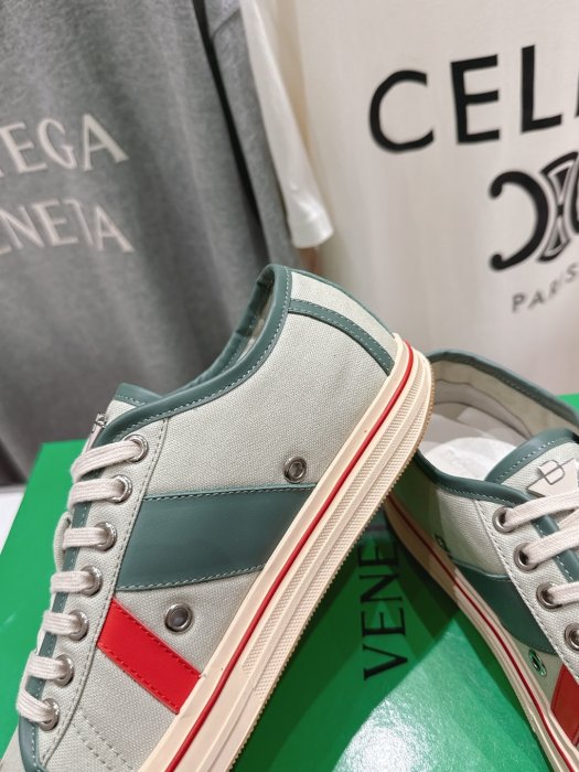 Shoes women's фото 6