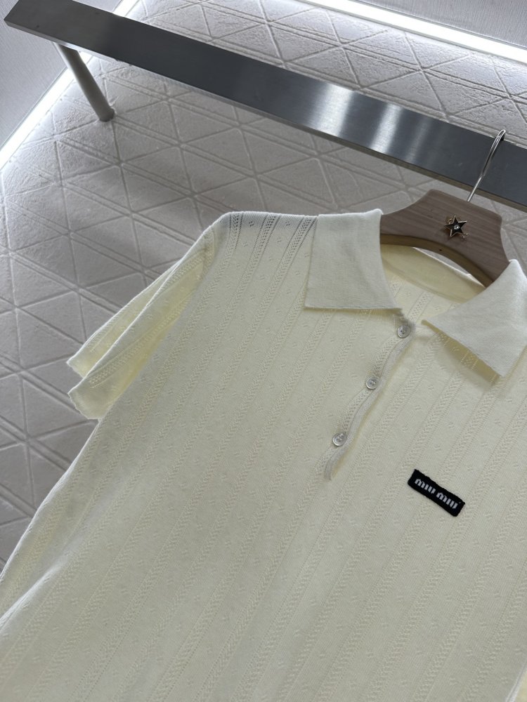 Футболка жіноча фото 8