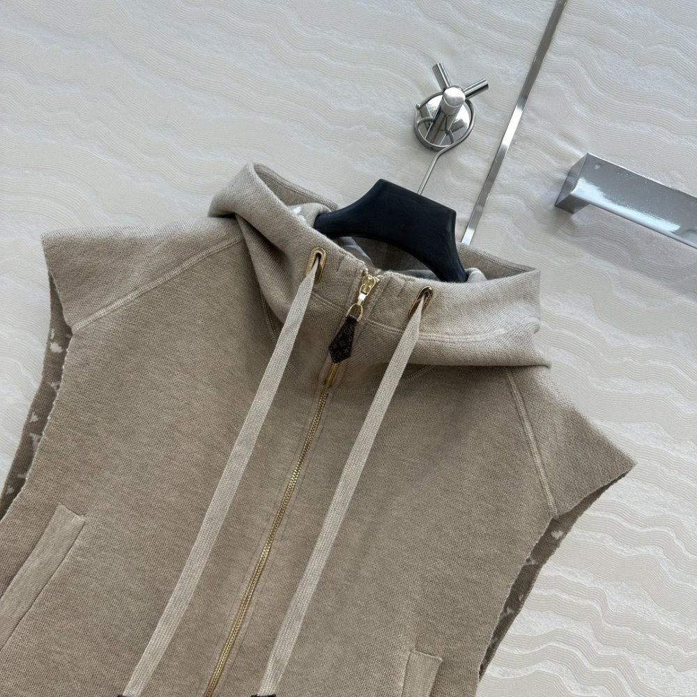 Кофта жіноча фото 2