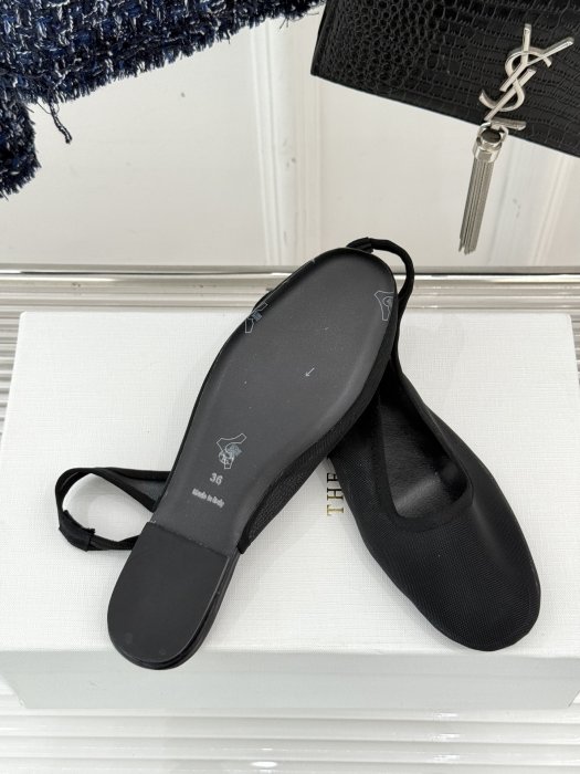 Босоніжки фото 9