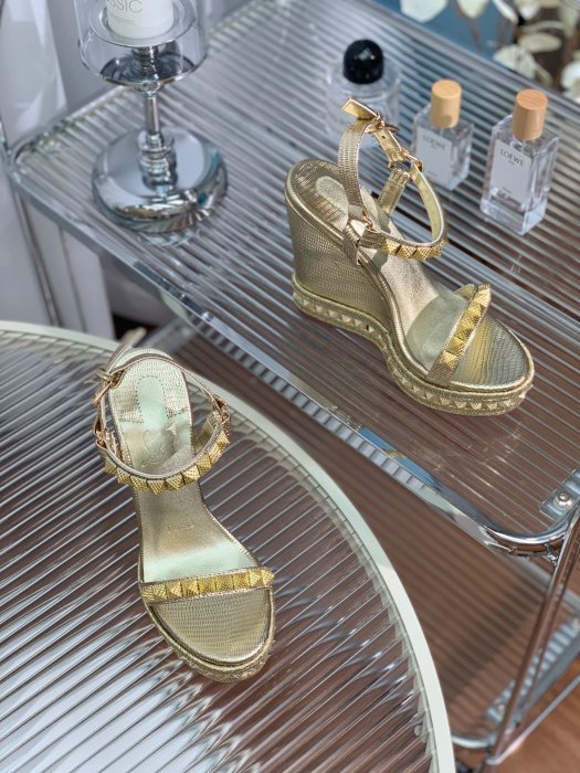 Босоножки фото 7