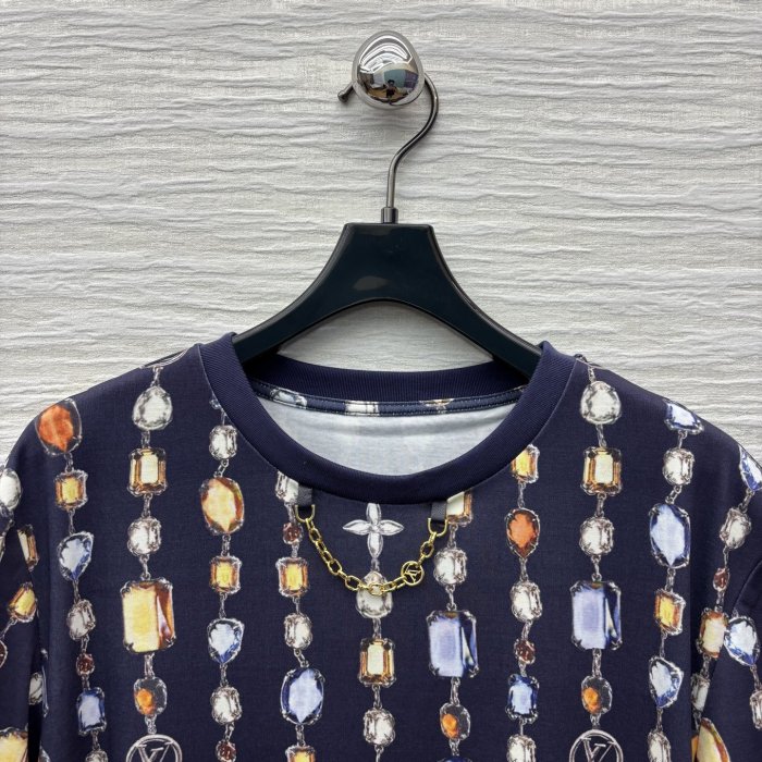 T-shirt women's фото 2