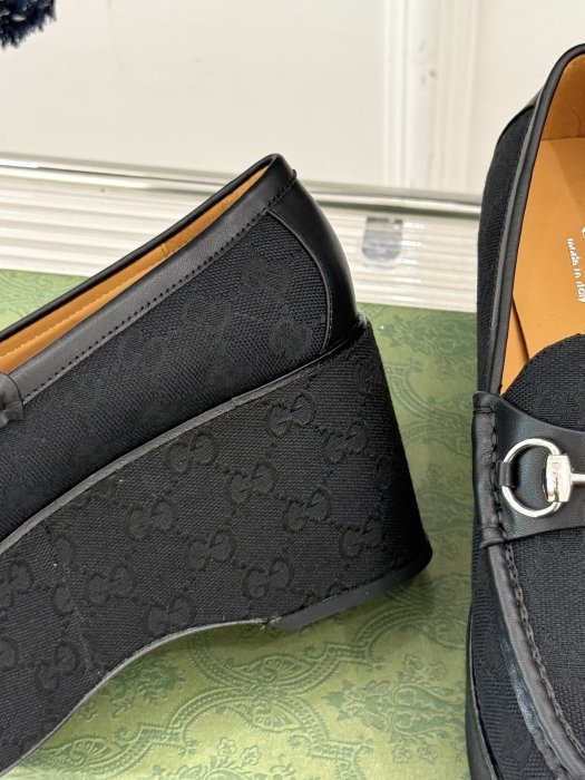 Туфли женские фото 6