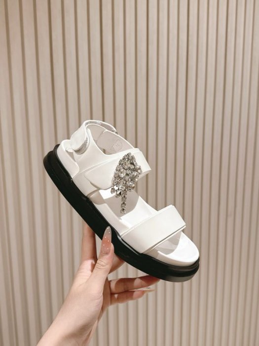 Сандалі жіночі фото 9