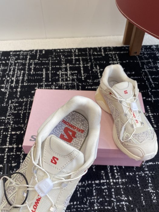 Кроссовки женские SALOMON XT WHISPER фото 8