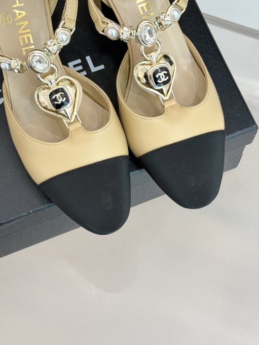 Босоножки фото 7