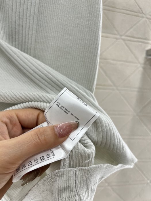 Shirt women's фото 9