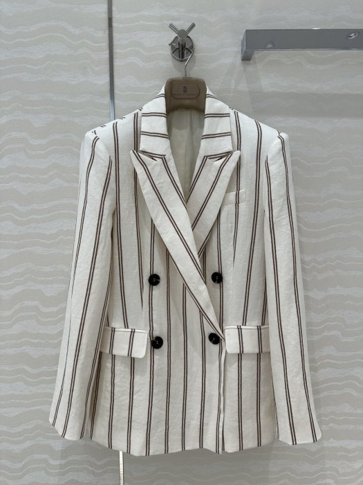 A jacket female