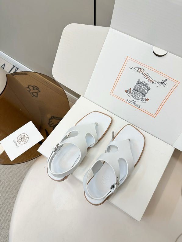 Сандалии кожаные женские фото 8