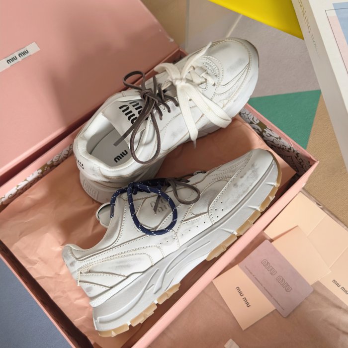 Кроссовки фото 4