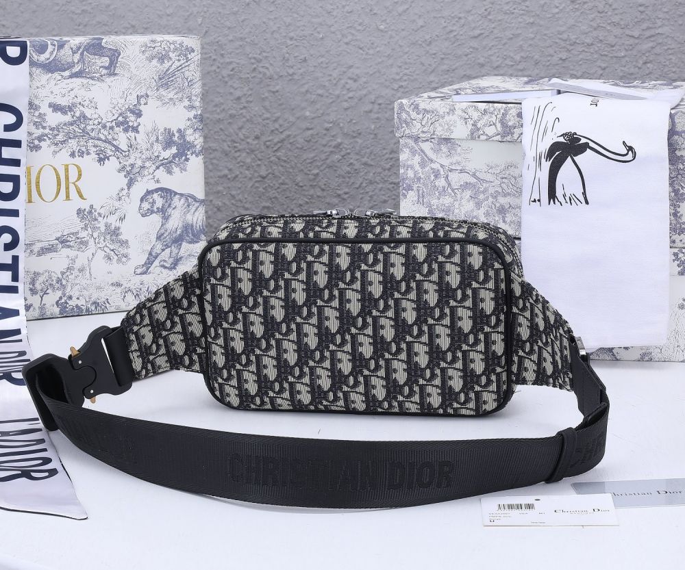 A bag on belt Oblique 24 cm фото 3
