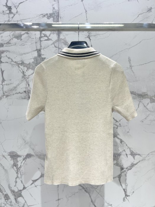 T-shirt women's фото 9