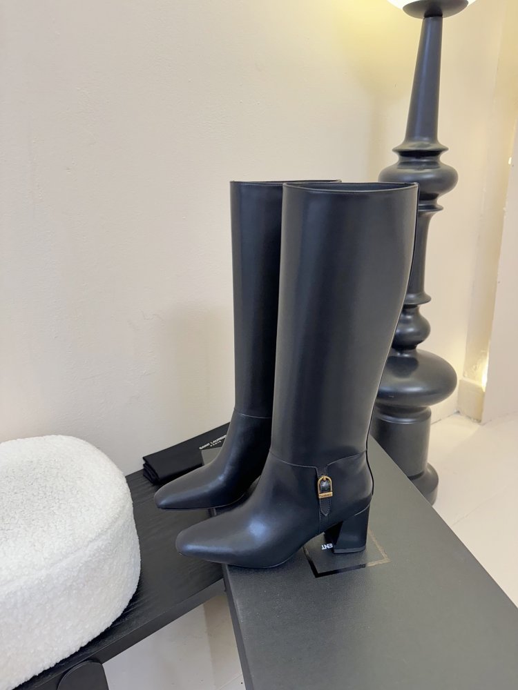 Чоботи жіночі фото 5