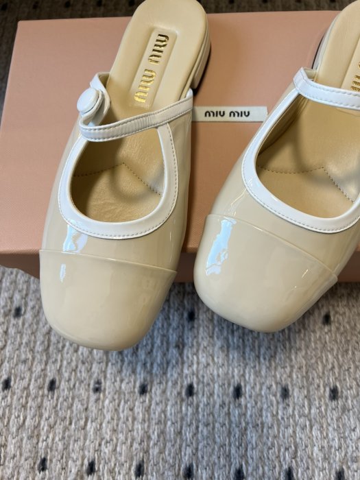 Босоножки фото 7