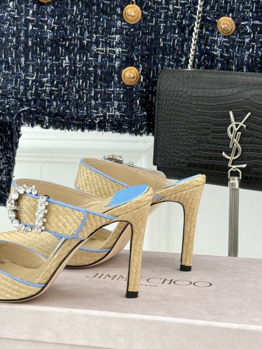 Босоножки фото 6