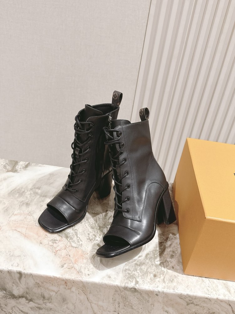 Кожаные ботильоны с открытым носком фото 2