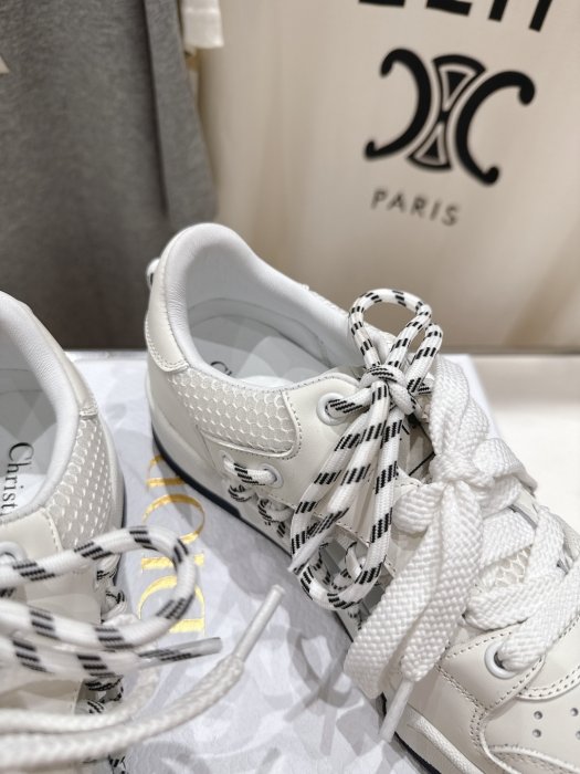 Кроссовки фото 6