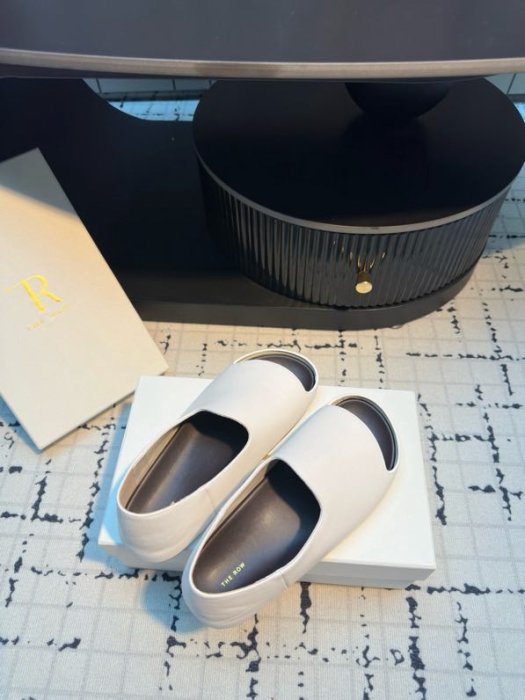 Туфли женские фото 4