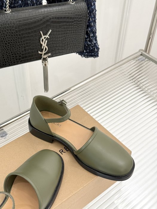 Босоножки фото 5