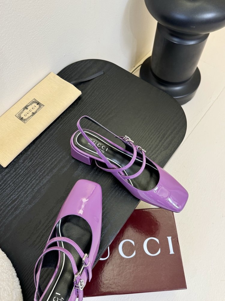 Босоножки фото 4