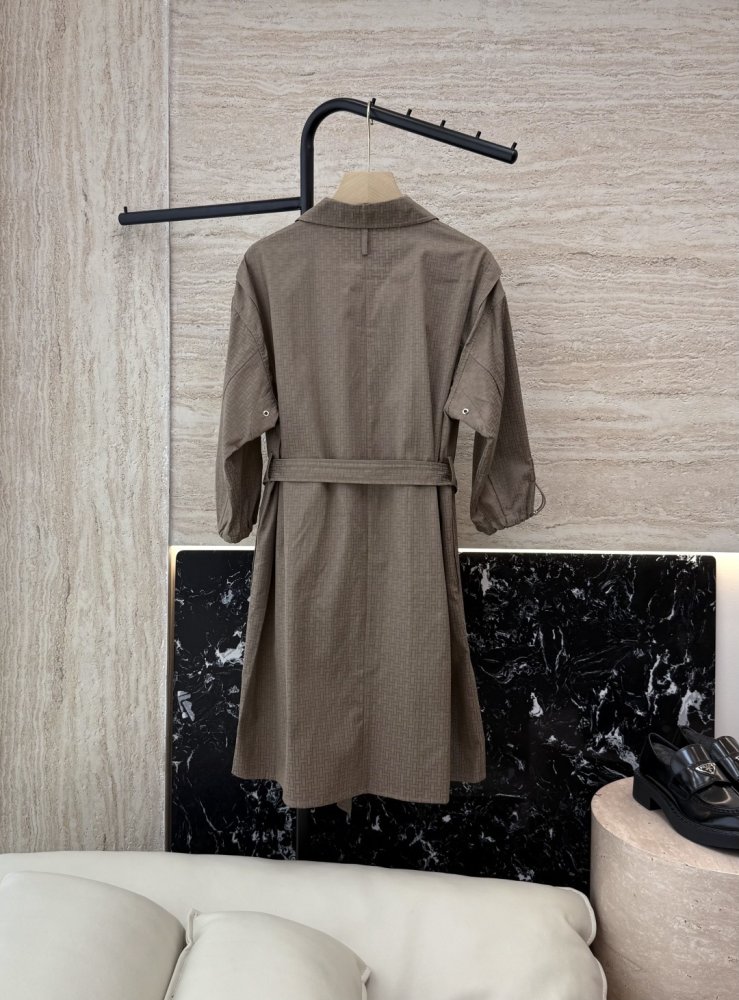 Вільне Плаття, Сукня з рукавами три чверті фото 2