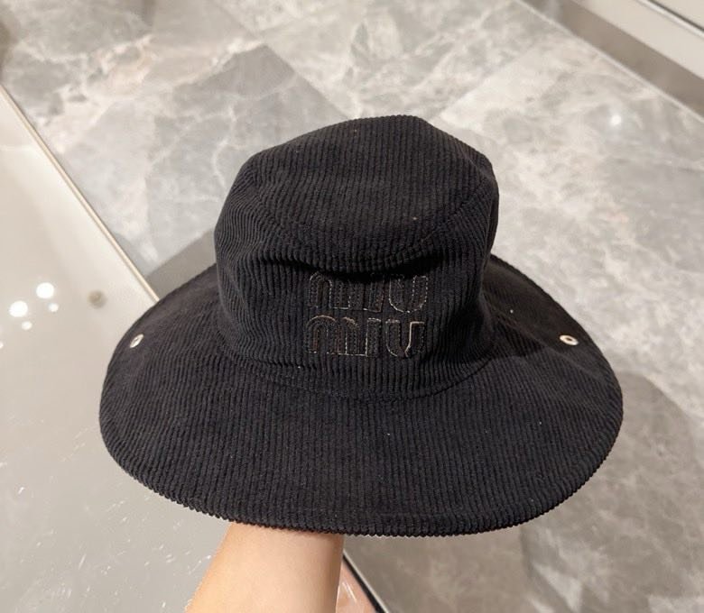 Hat women's