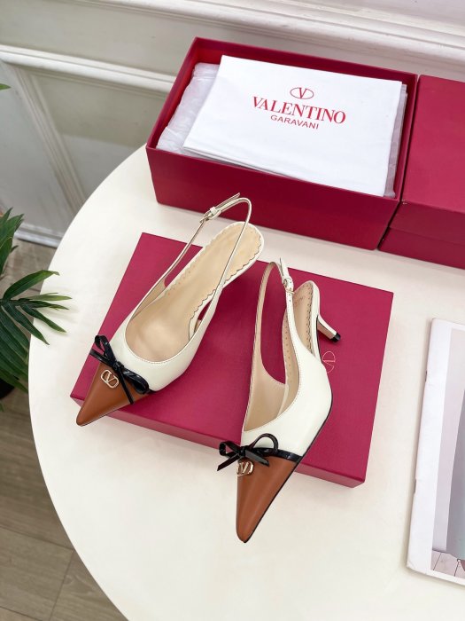 Босоножки фото 4