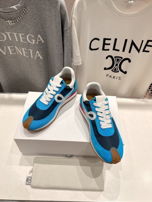 Кроссовки фото 2