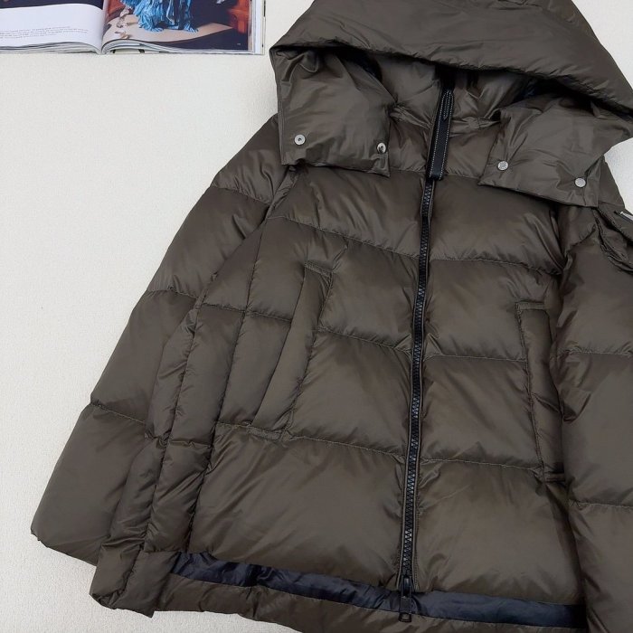 Down jacket фото 4