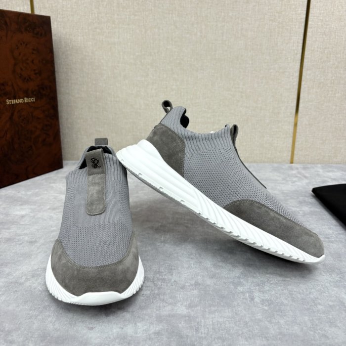 Кросівки фото 4