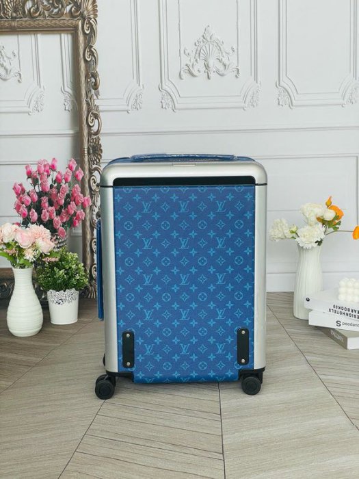 Чемодан Horizon 55 для ручной клади 38х55х21 см фото 8