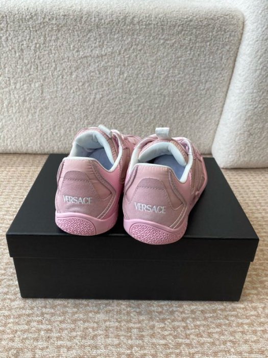 Кроссовки фото 5