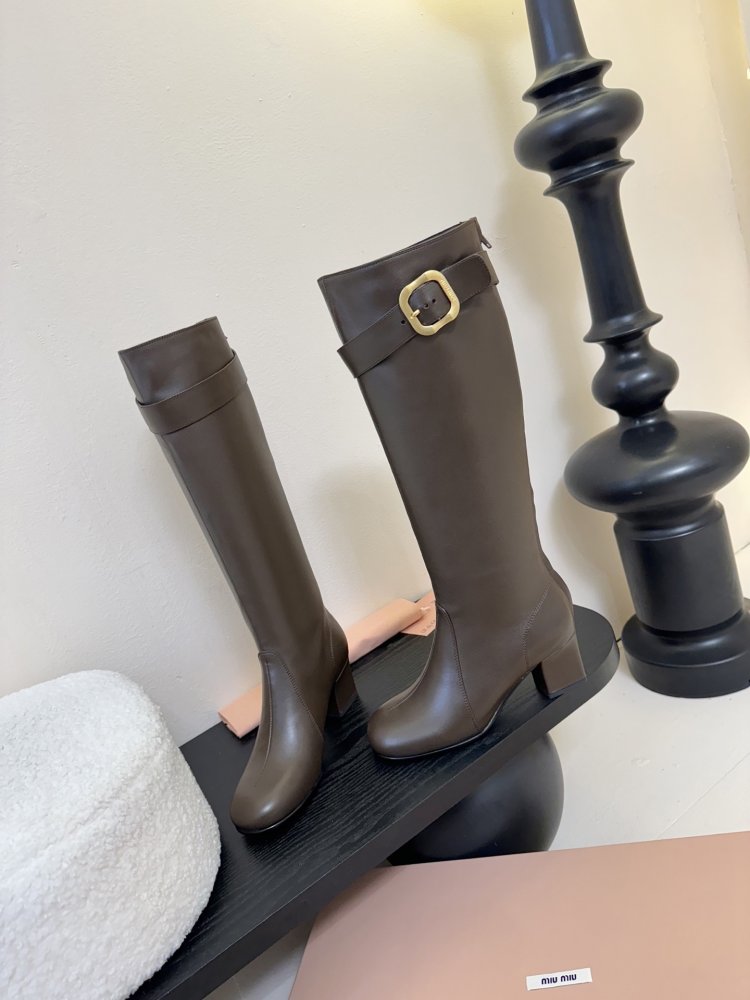 Boots women's фото 3