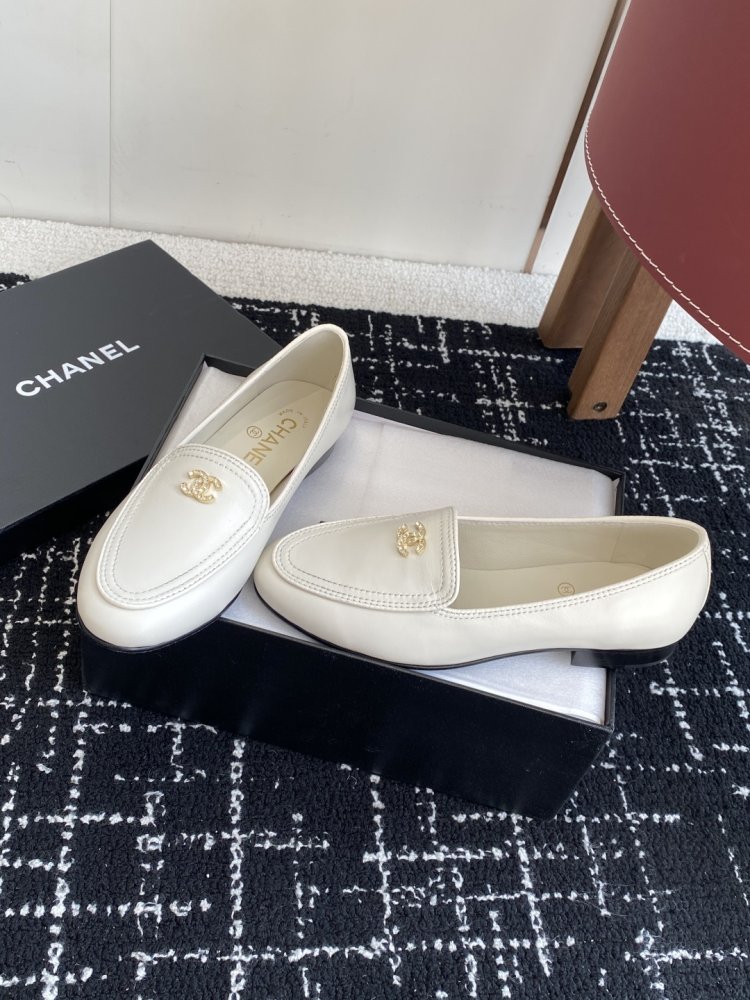 Лоферы женские фото 3