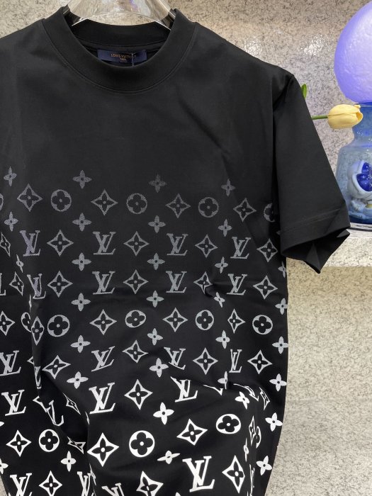T-shirt men's фото 8