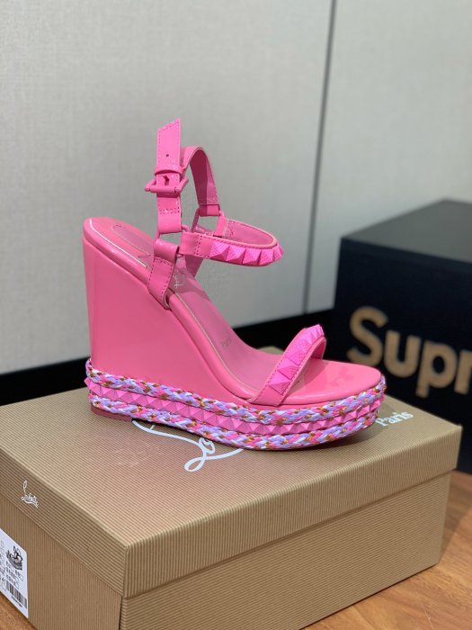 Босоножки фото 7