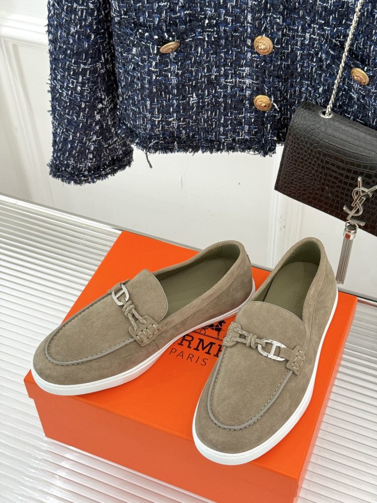 Лоферы женские фото 2