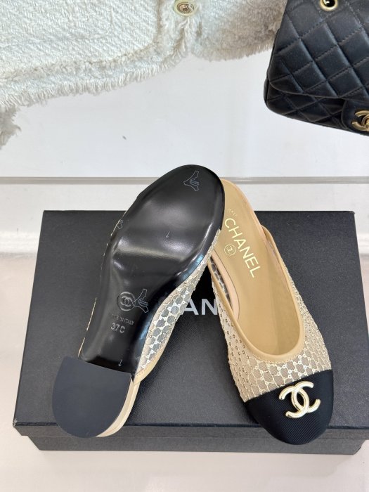 Босоножки фото 9