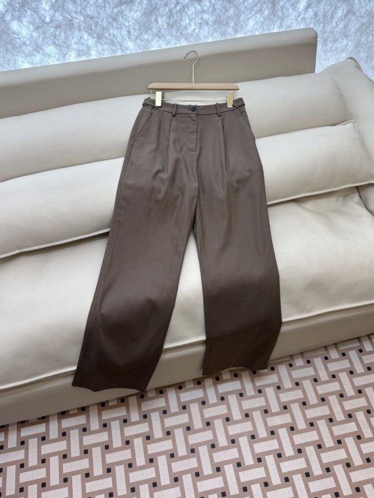 Костюм женский фото 7