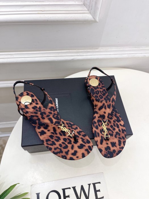 Сандалии женские фото 2